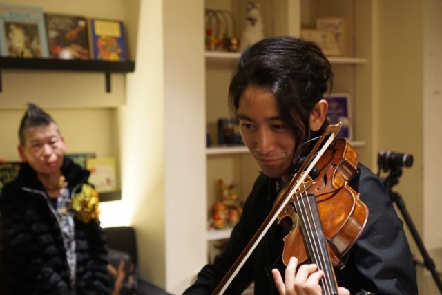 02c71c5c5b3bbeecb76bcc0fc6a5322c