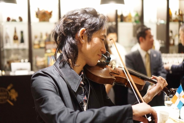 27b25070b6edea41276d2623c848ec36