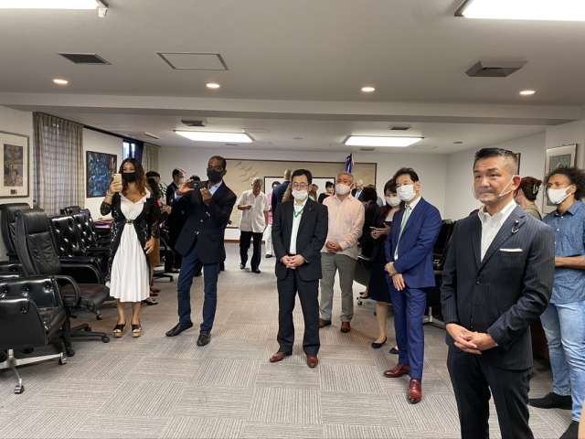 5FFCA9BF-A5FF-4136-91F3-E4BC441E2A0D_1_105_c