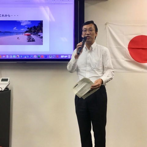 98e38e09f7e7def76598bd5abeec293c